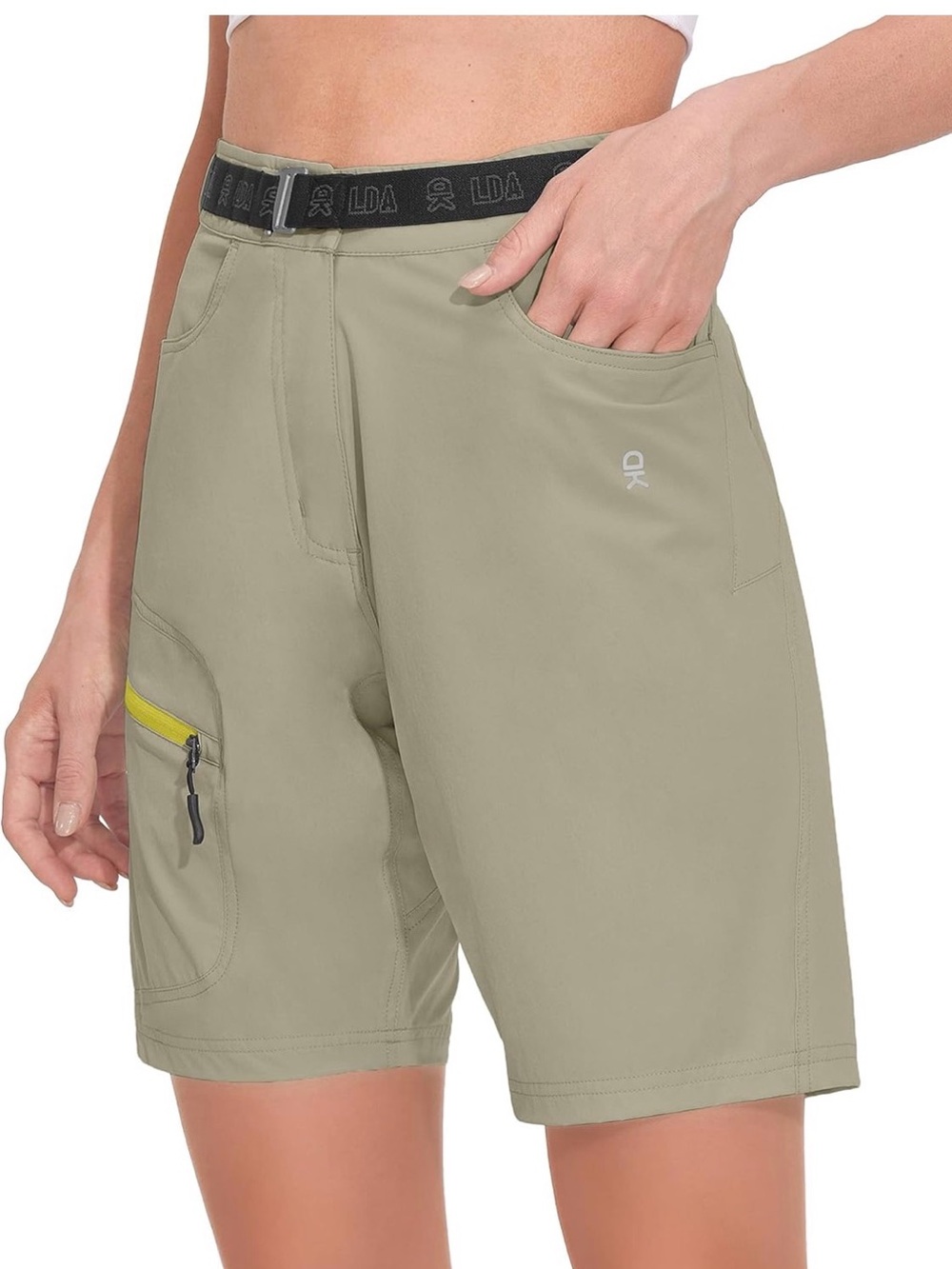 Little Donkey Andy Women’s Golf Athletic Shorts Khaki Large NWT Quick Dry Belted